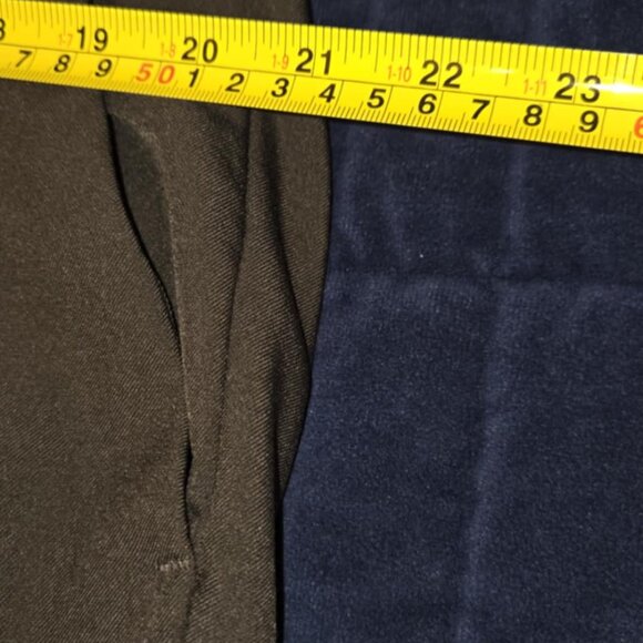 Haggar The Active Series Performance Pant Straight Fit - Picture 7 of 8